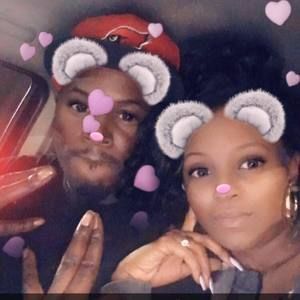 Meet your Posher, Esha